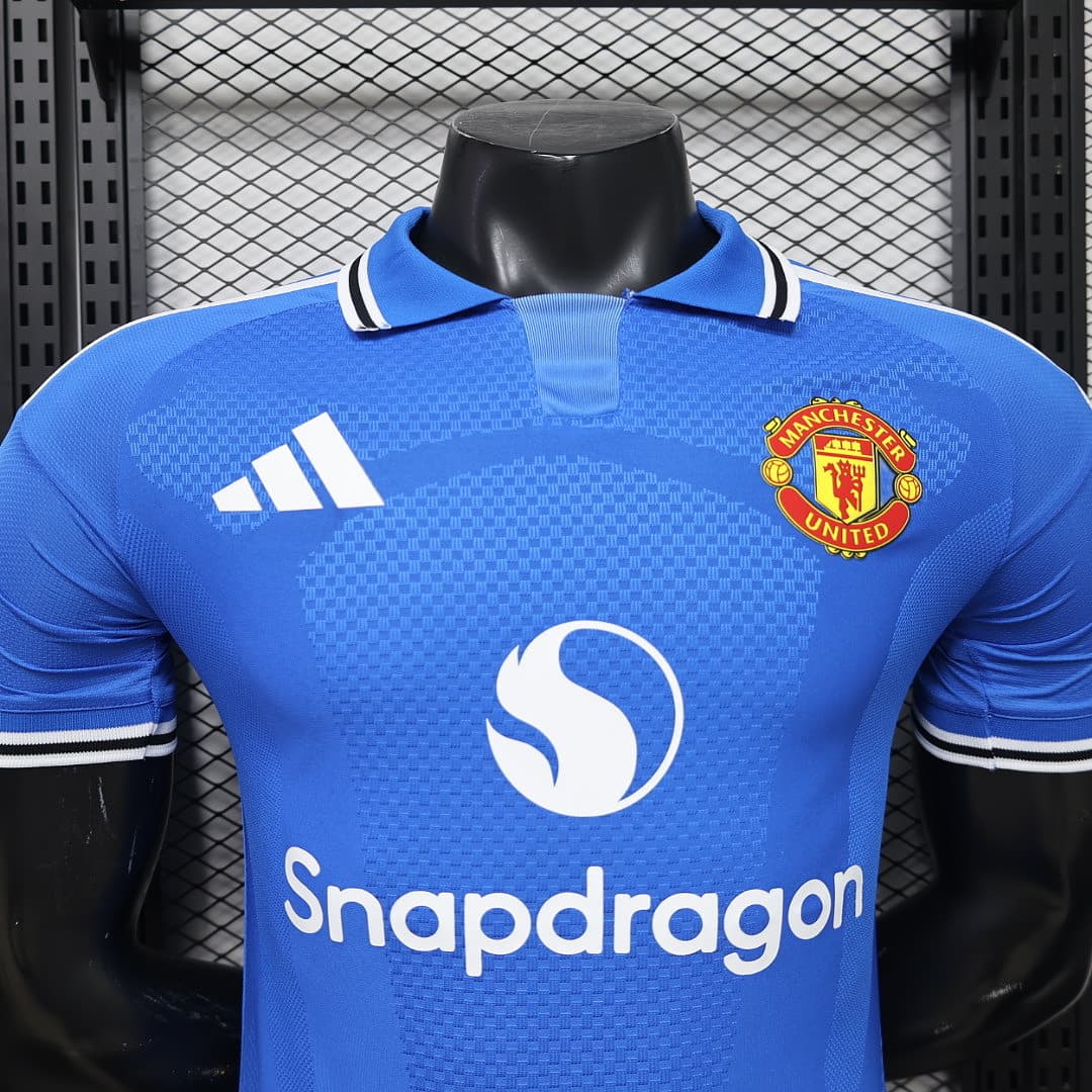 Manchester United Third Jersey - 24/25 thumbnail 2