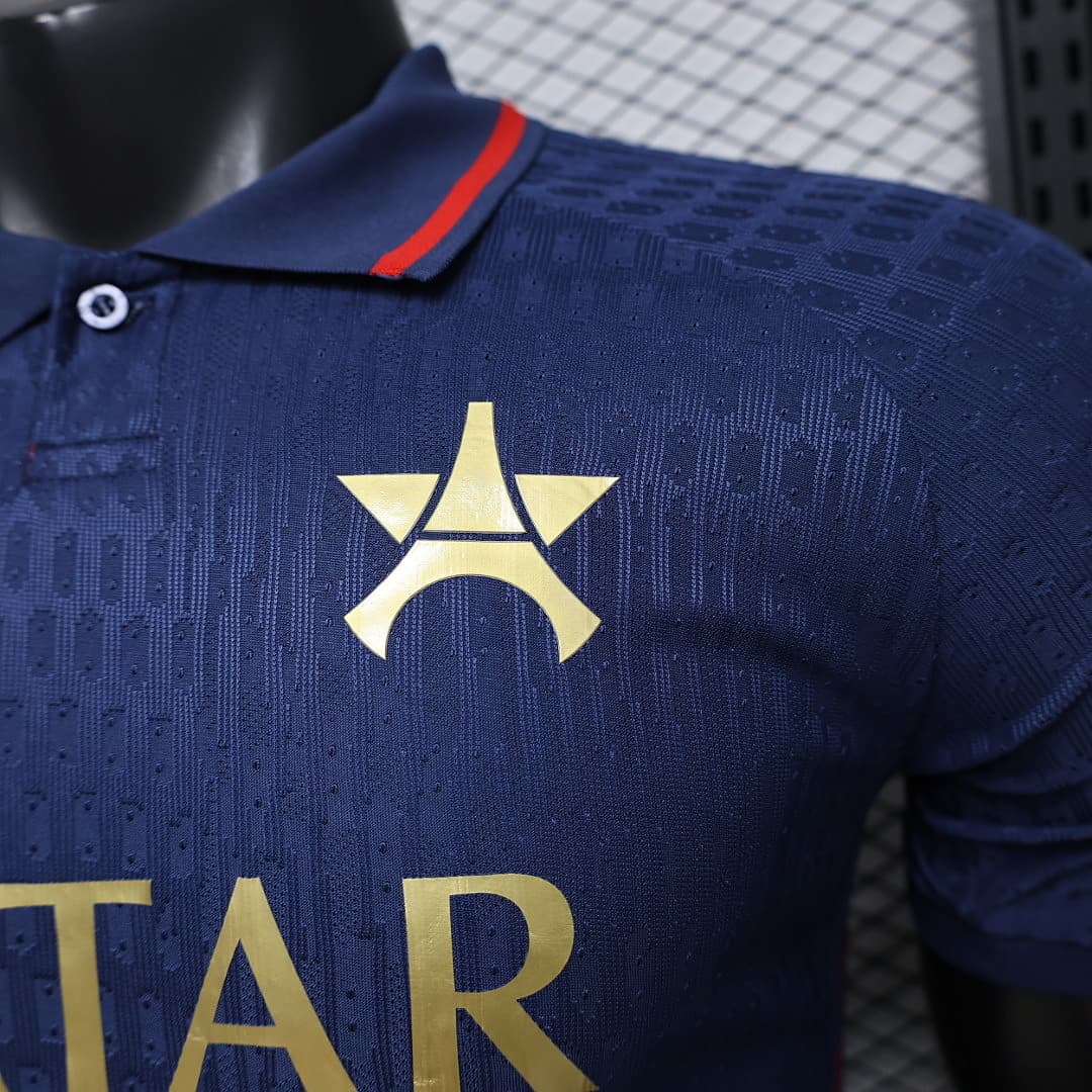 Paris Saint-Germain Casual Retro thumbnail 3