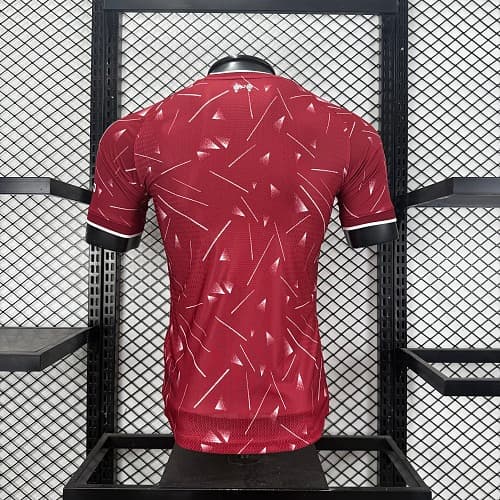 Liverpool FC Local 2025-2026 thumbnail 2