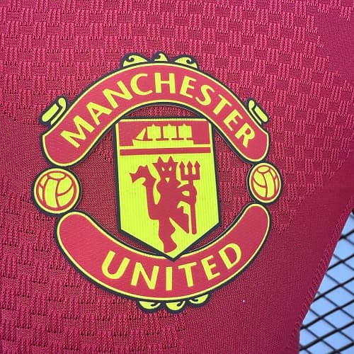 Manchester United 24/25 Home thumbnail 2